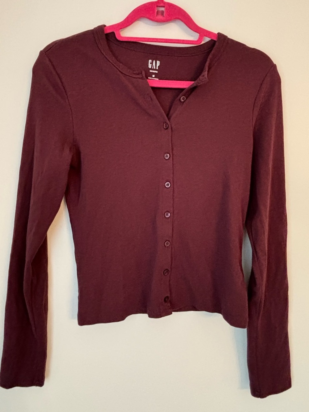 GAP Women's Modern Crewneck Caridgan Top in Plum Size Medium